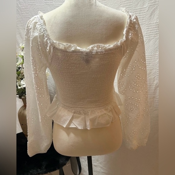 Derek Heart White Eyelet Peplum Blouse - Picture 2 of 11